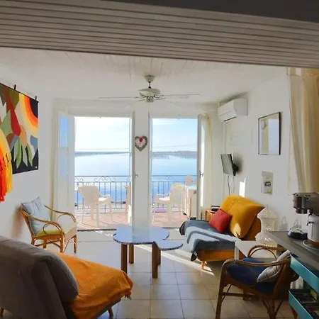 Apartment L'avocette